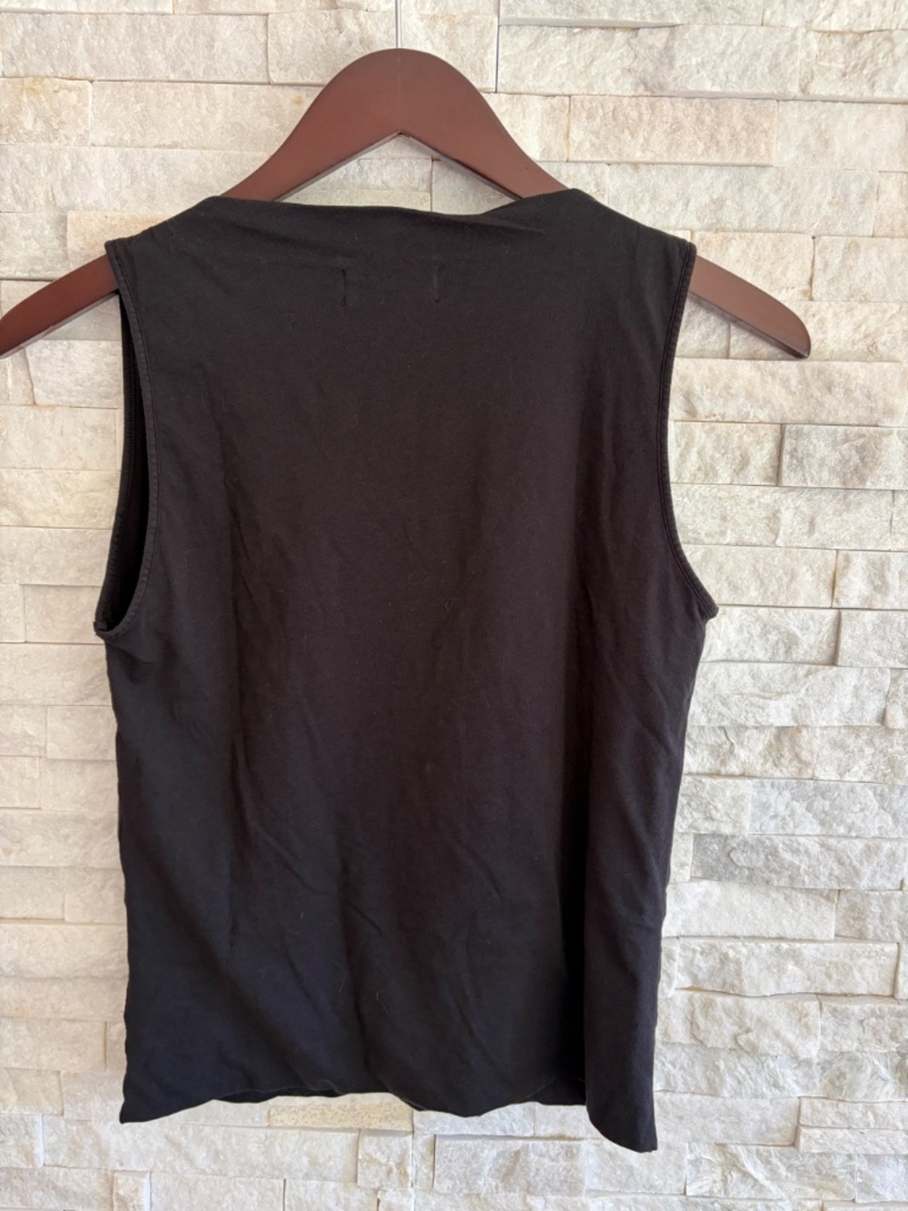 VELVET by Graham & Spencer Emilia Black Cotton Blend Sleeveless Top - Picture 3 of 5